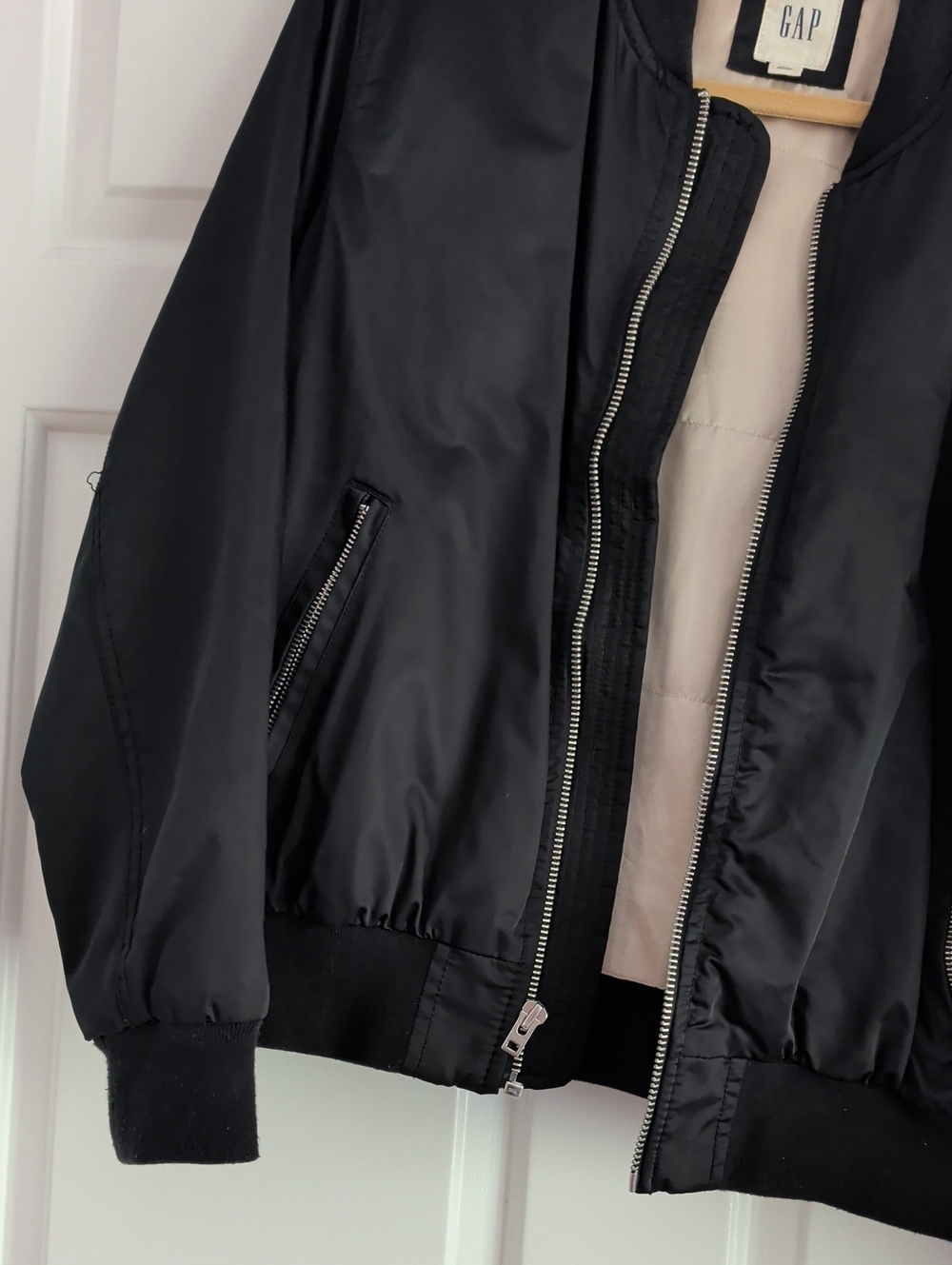 GAP Women's Black Satin Bomber Jacket - Picture 3 of 10